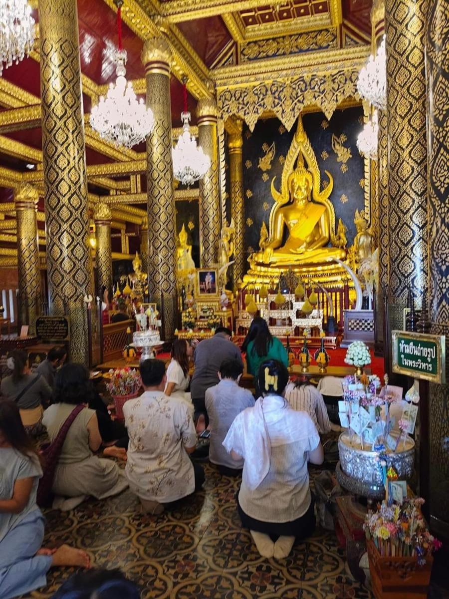 Hostelbed And Retreat Phitsanulok Eksteriør billede