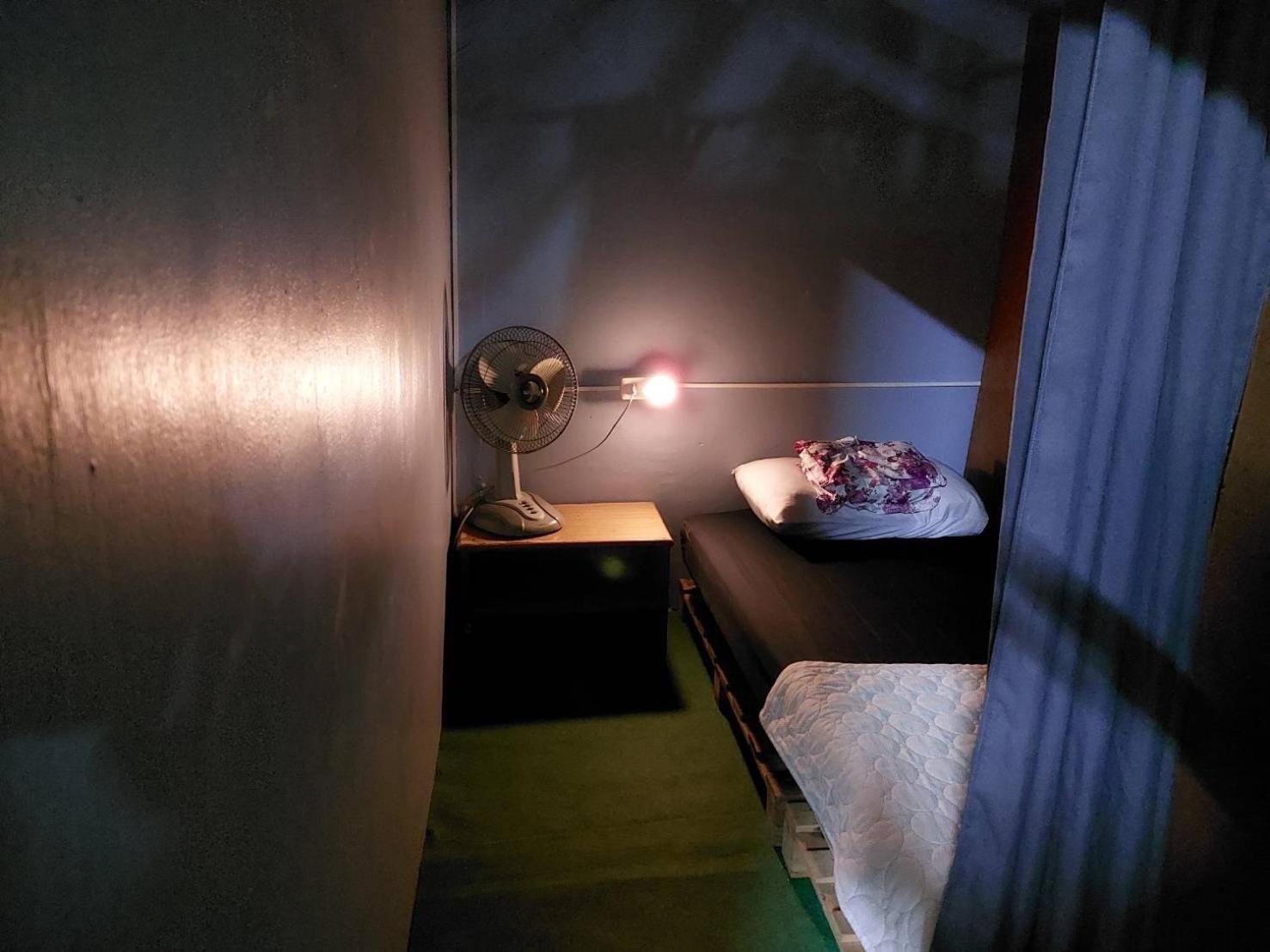Hostelbed And Retreat Phitsanulok Eksteriør billede