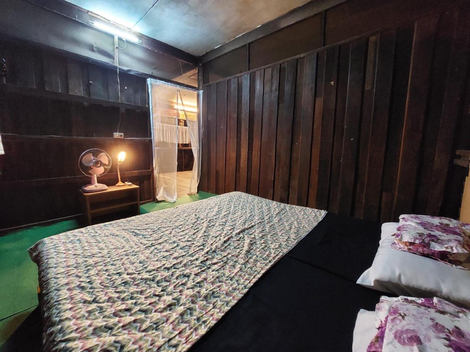 Hostelbed And Retreat Phitsanulok Eksteriør billede